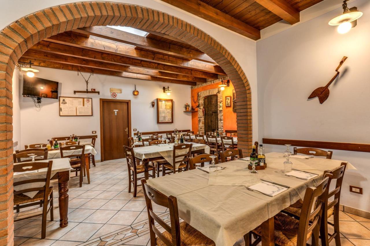 Agriturismo Pozzo Fiorito Castiglione Delle Stiviere Buitenkant foto